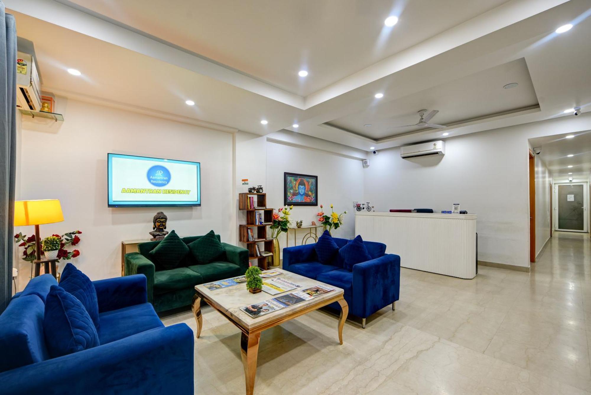 Aamantran Residency Hotel, Sohna Road, Sector 49, Gurugram Gurgaon Exterior foto