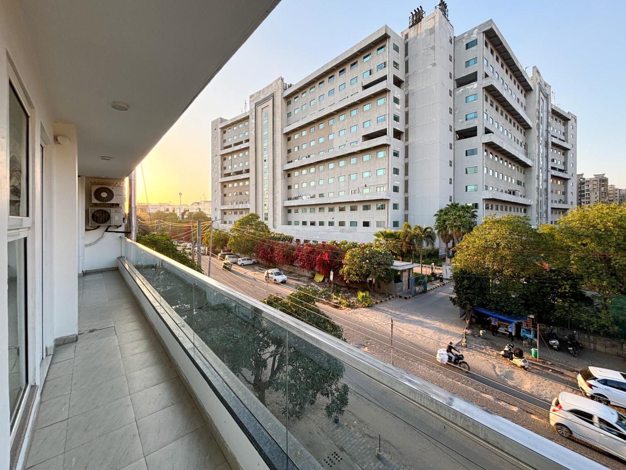 Aamantran Residency Hotel, Sohna Road, Sector 49, Gurugram Gurgaon Exterior foto